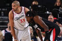 开云-快(kuài)船锋线老将巴图姆防(fáng)守表现抢眼