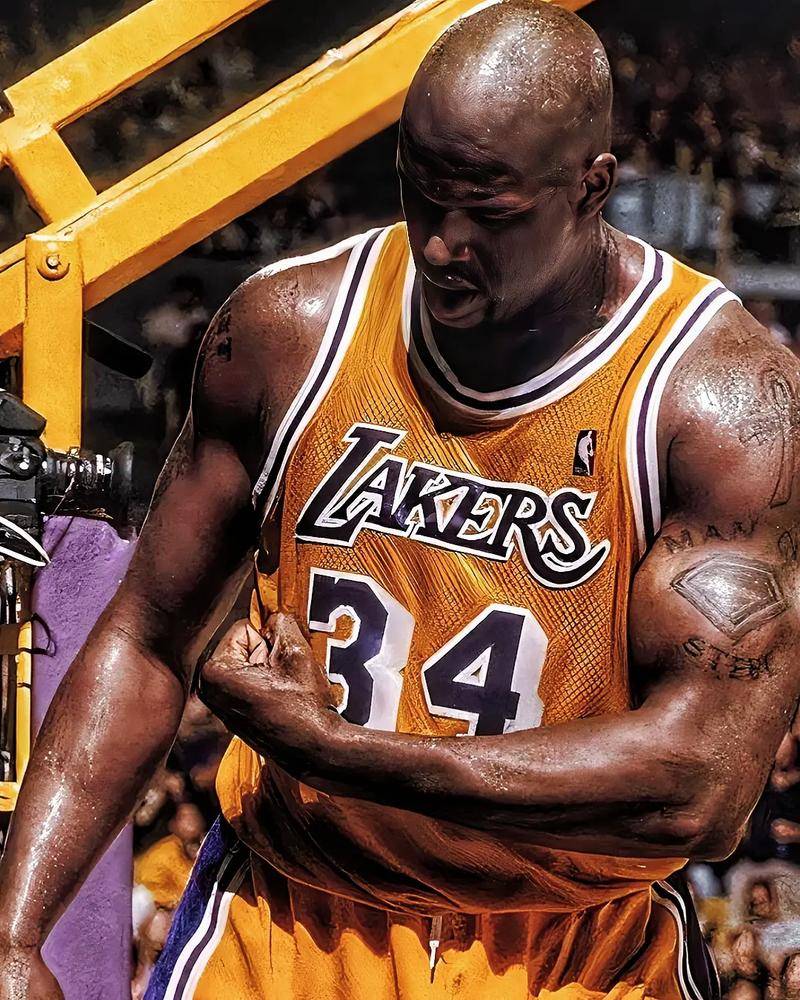 谁能单防巅峰鲨鱼？不修改规则下，这三人或许能让他得分不过30！